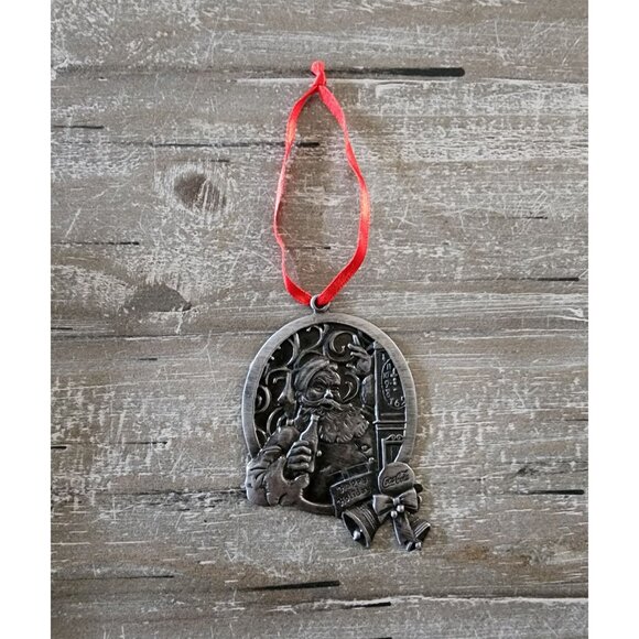 2005 Limited Edition Coca-Cola Santa Claus Christmas Ornament Metal Red Ribbon - Picture 1 of 7